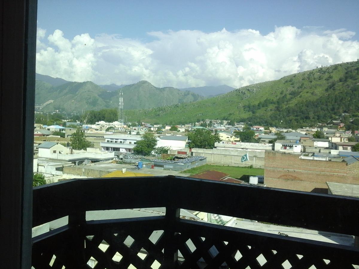 Stargaze Hotel & Apartment Abbottabad Dış mekan fotoğraf