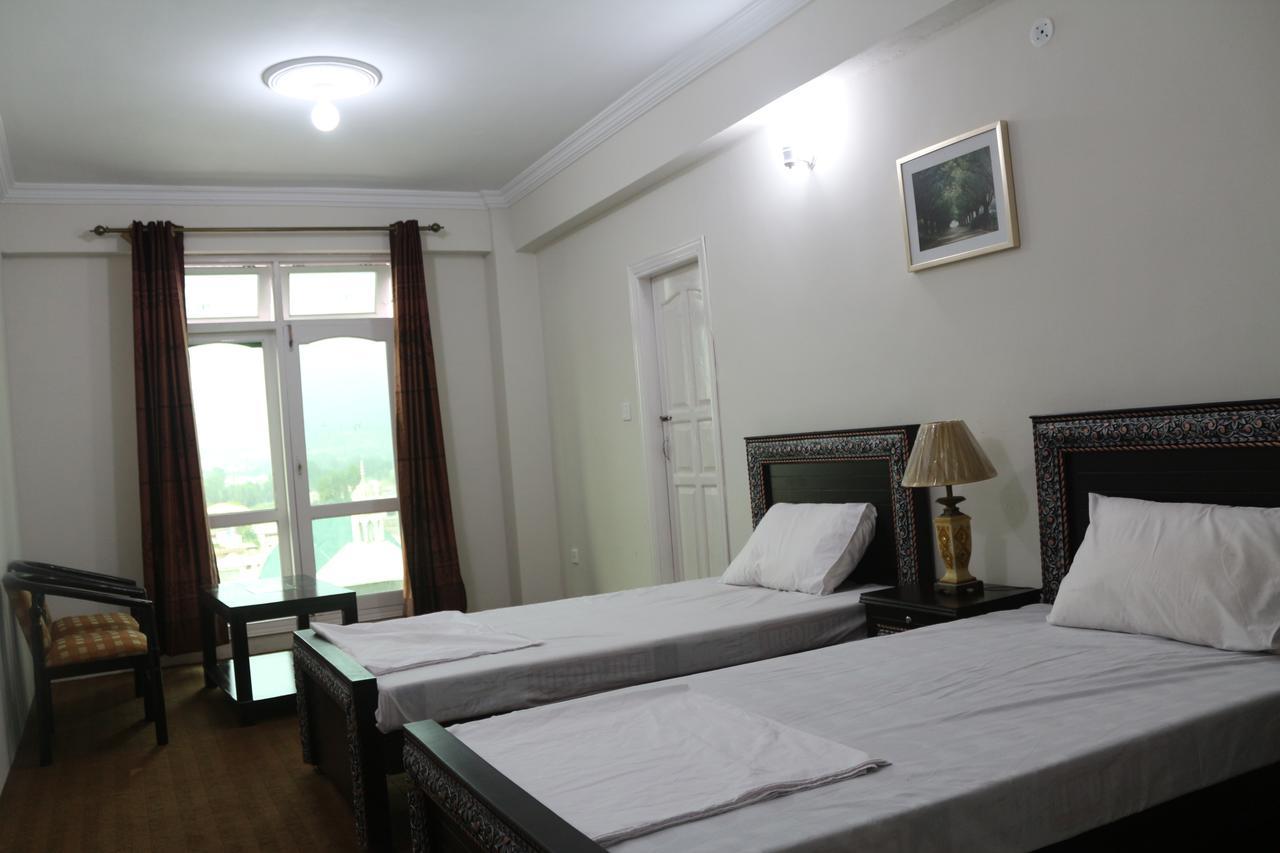 Stargaze Hotel & Apartment Abbottabad Dış mekan fotoğraf