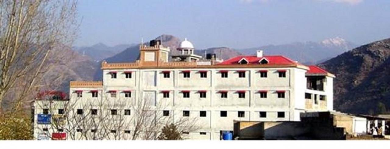 Stargaze Hotel & Apartment Abbottabad Dış mekan fotoğraf