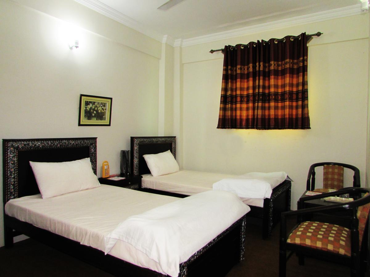 Stargaze Hotel & Apartment Abbottabad Dış mekan fotoğraf