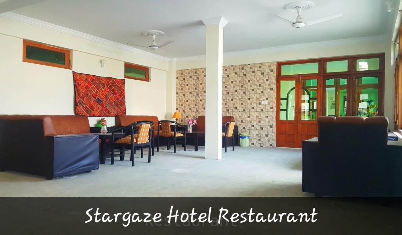 Stargaze Hotel & Apartment Abbottabad Dış mekan fotoğraf