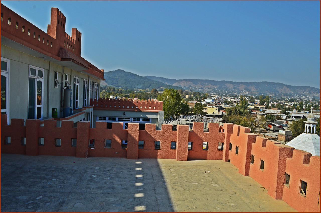 Stargaze Hotel & Apartment Abbottabad Dış mekan fotoğraf